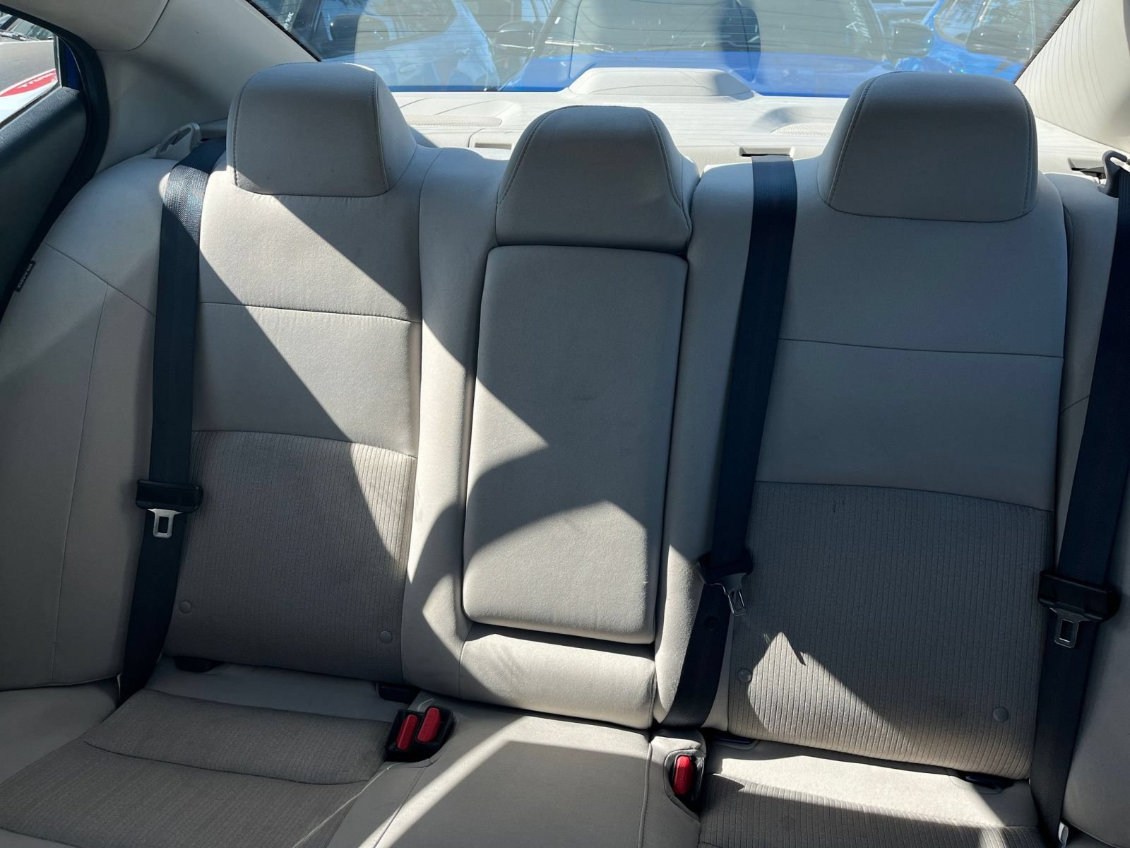 Used 2025 Nissan Altima 2.5 SV FWD image 39