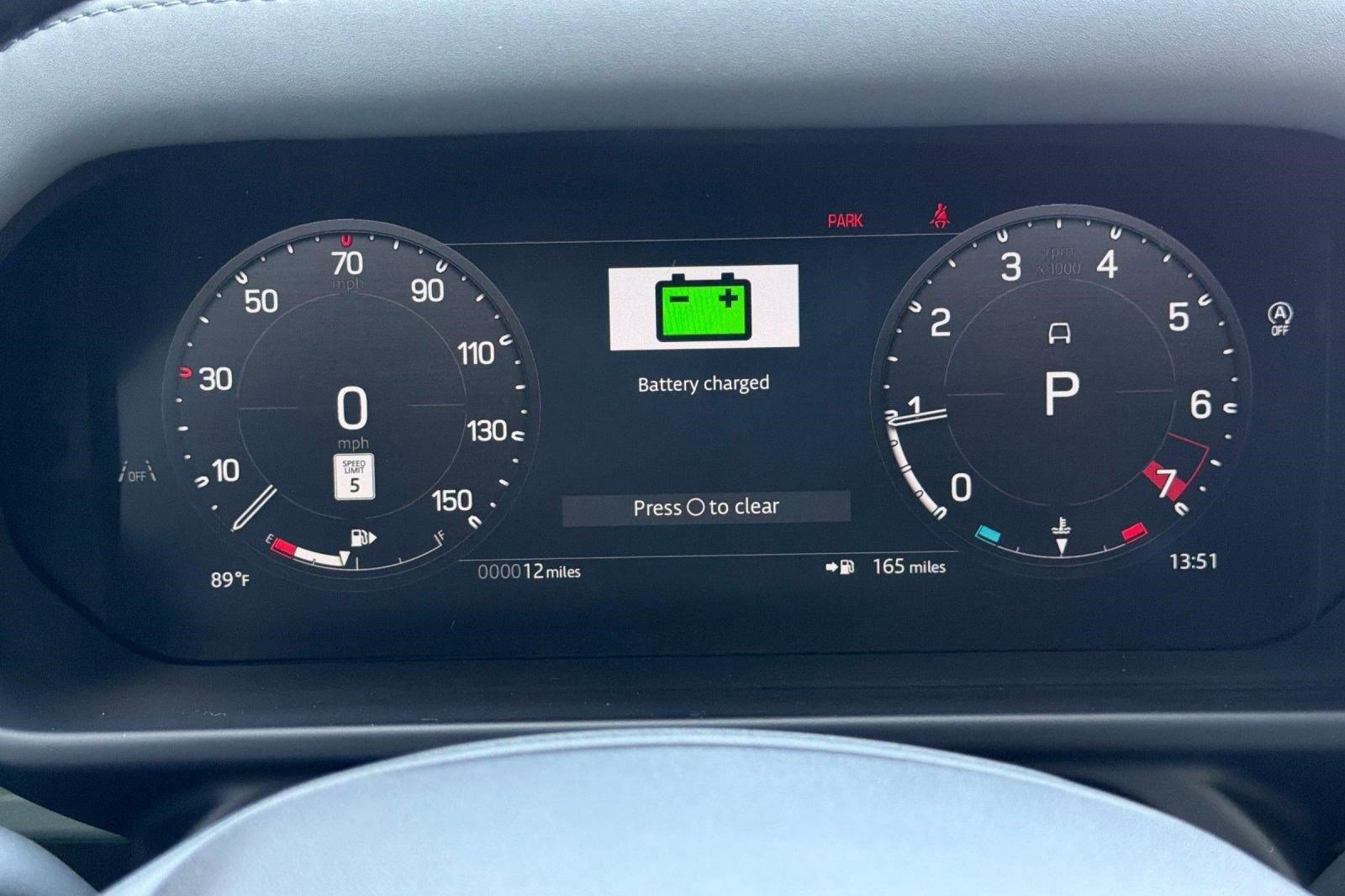 New 2026 Land Rover Defender 110 AWD/4WD image 18