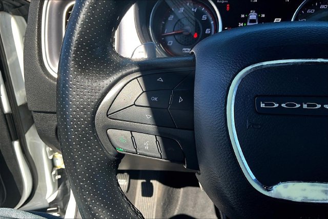 Used 2019 Dodge Charger R/T RWD image 11