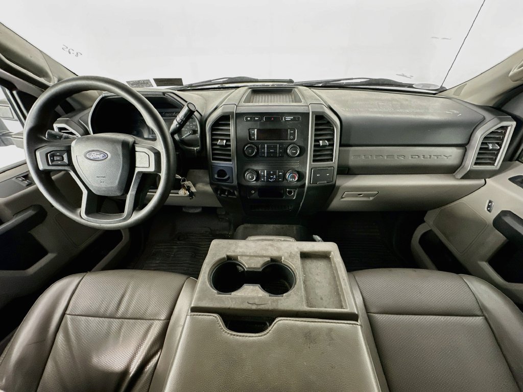 Used 2019 Ford F550 2WD Regular Cab Super Duty image 10