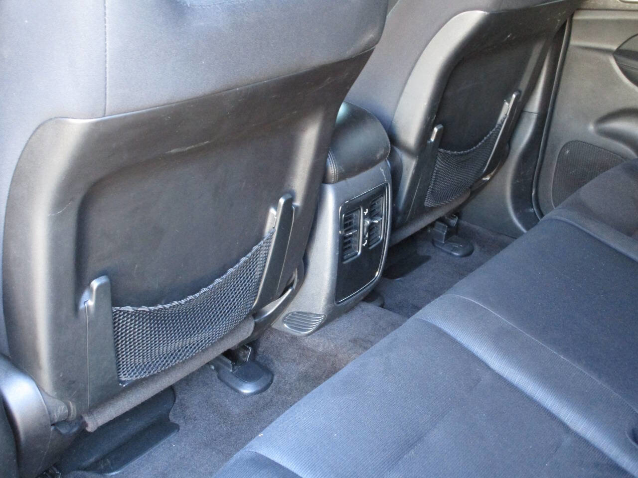 Used 2017 Jeep Grand Cherokee Laredo RWD image 11