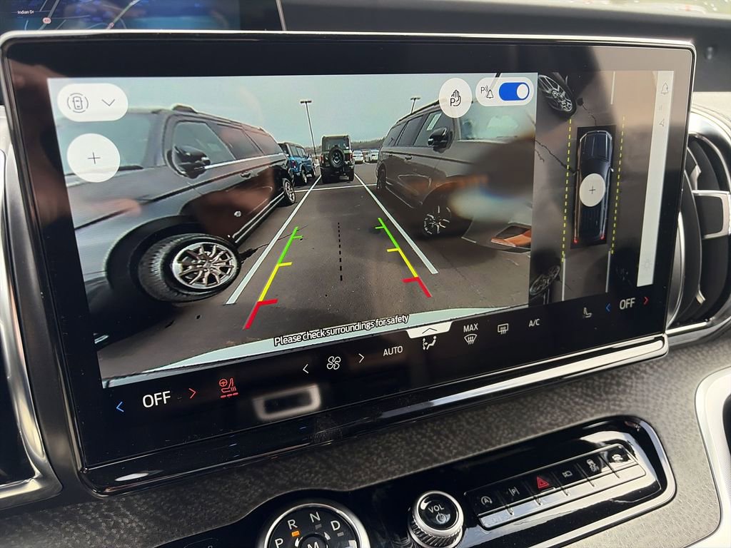 New 2026 Ford Expedition Tremor image 17