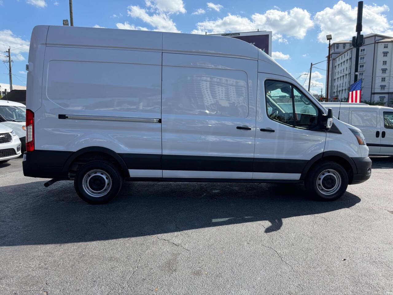 Used 2021 Ford Transit 250 148 High Roof image 5