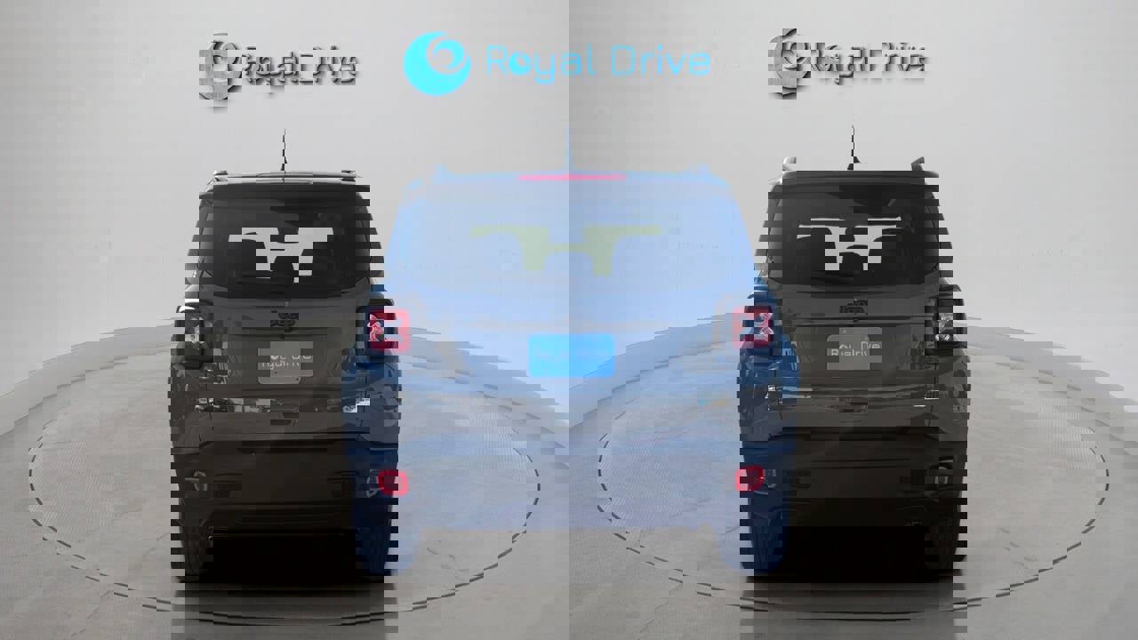 Used 2023 Jeep Renegade Latitude w/ Sun/Sound Group image 5