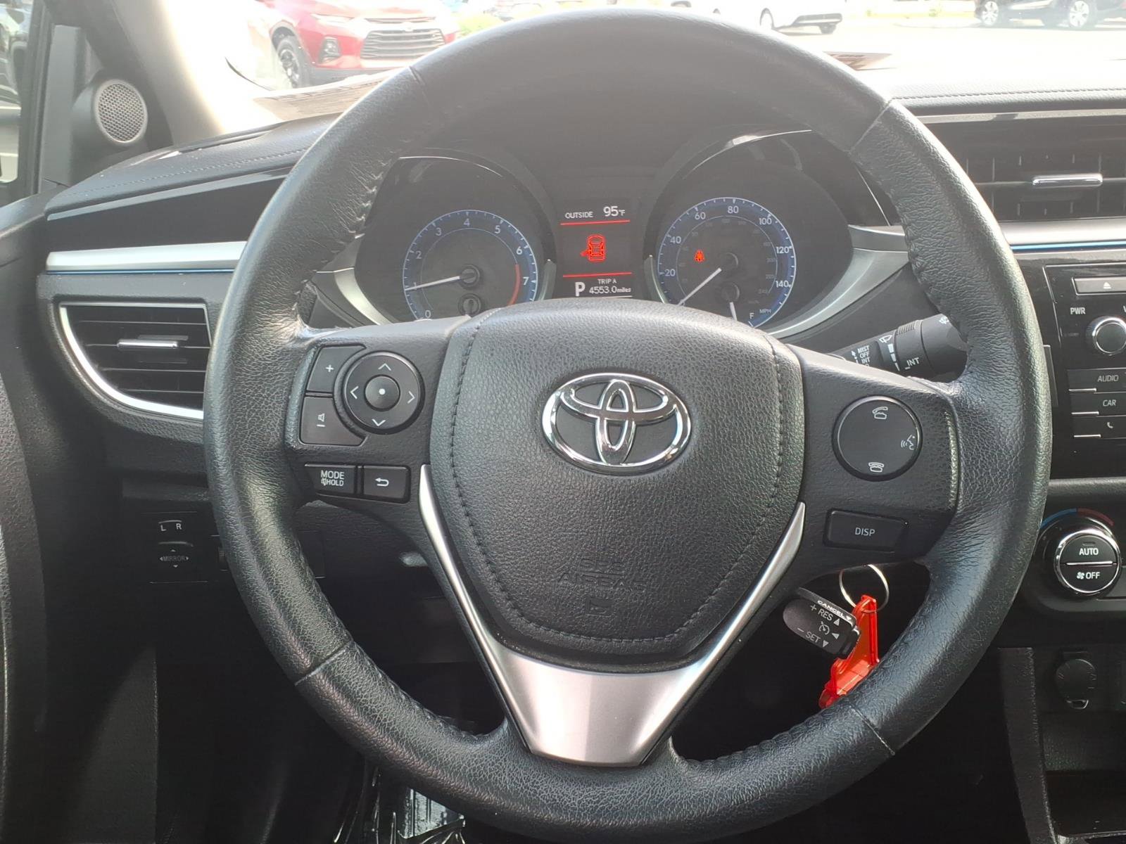 Used 2014 Toyota Corolla S image 12