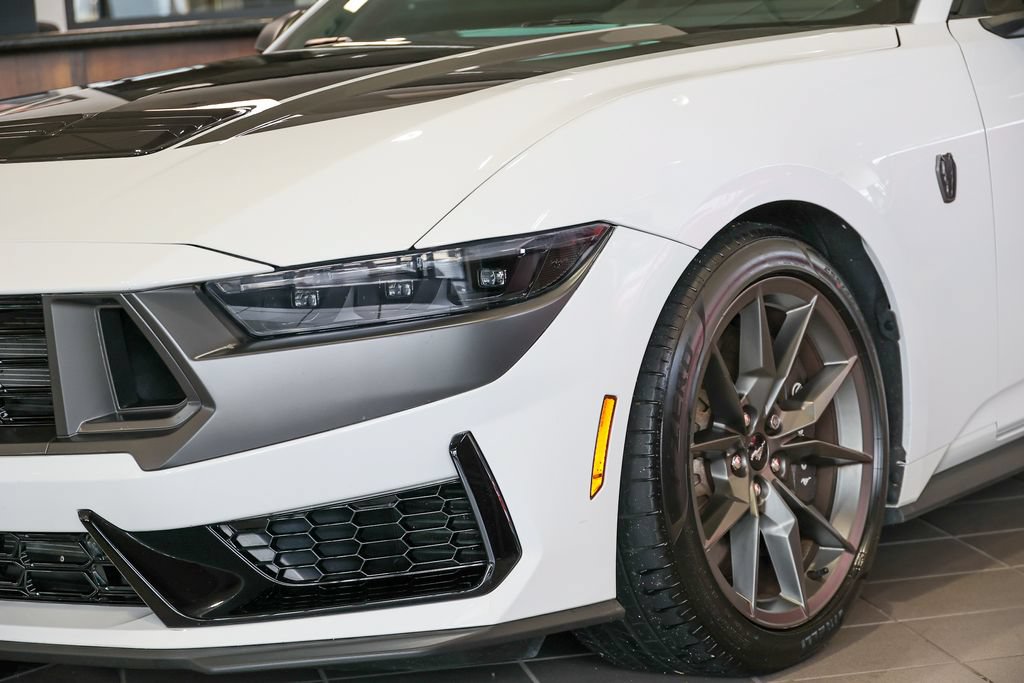 Certified 2025 Ford Mustang Dark Horse RWD image 19