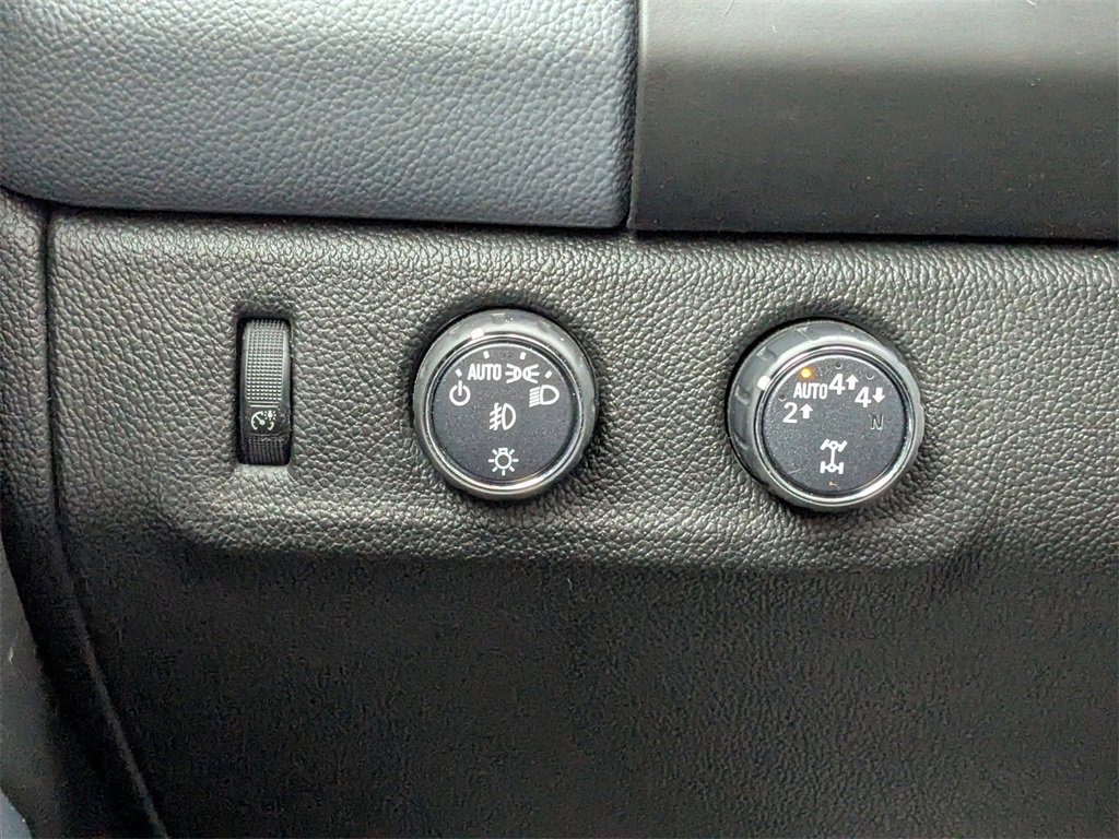 Used 2018 Chevrolet Colorado Z71 image 20