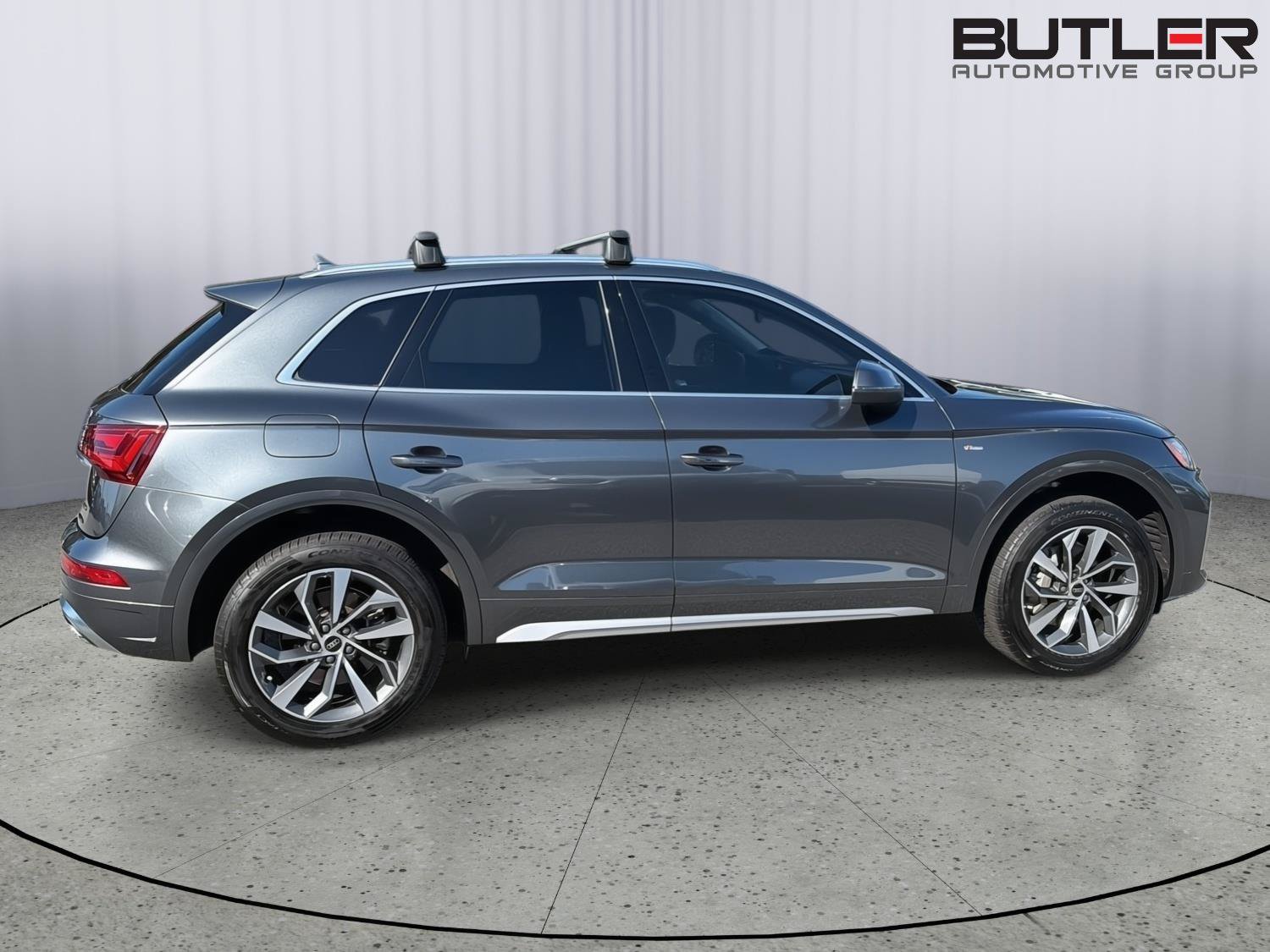 Used 2023 Audi Q5 2.0T Premium Plus w/ Premium Plus Package AWD/4WD image 7