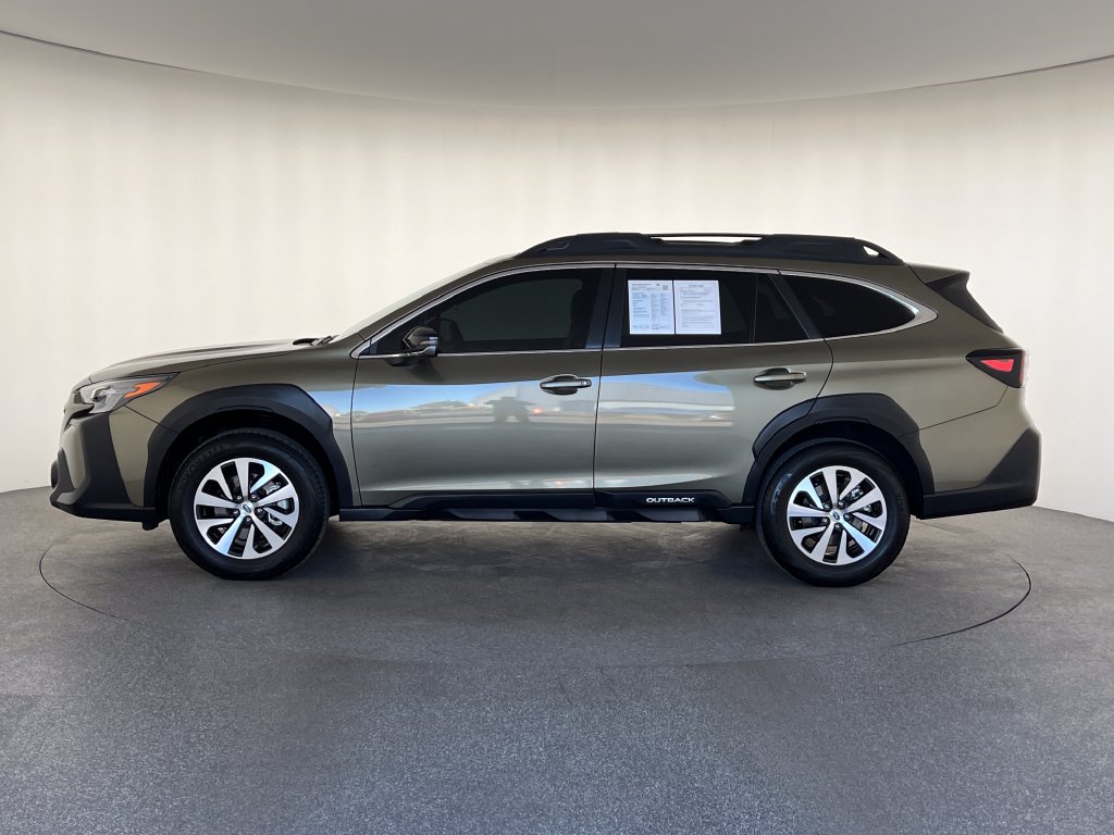 Certified 2024 Subaru Outback Premium AWD/4WD image 9