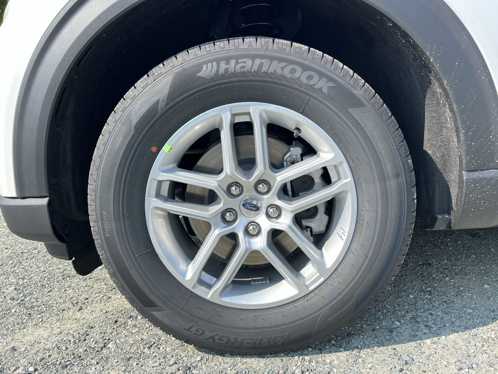 New 2026 Ford Explorer Active AWD/4WD image 12