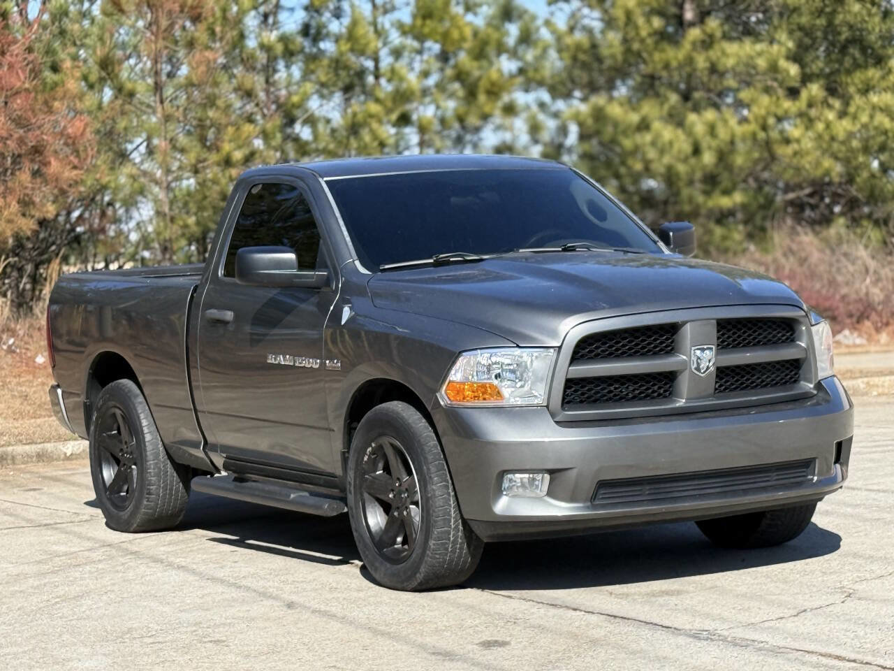 Used 2012 RAM 1500 Express image 2