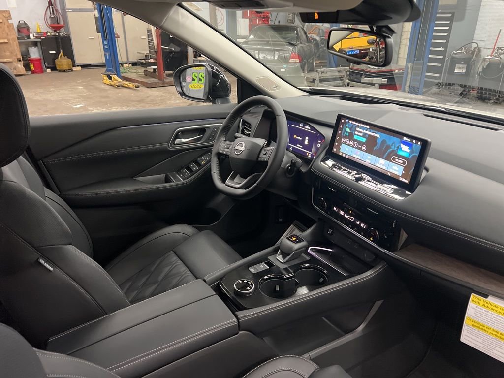 New 2026 Nissan Rogue Platinum w/ Platinum Premium Package image 47