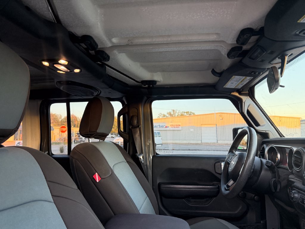 Used 2019 Jeep Wrangler Unlimited Sport AWD/4WD image 5