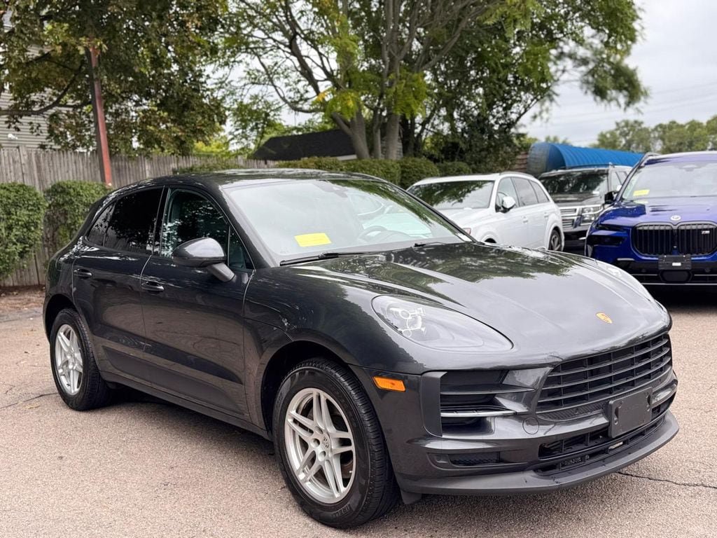 Used 2020 Porsche Macan AWD/4WD image 8
