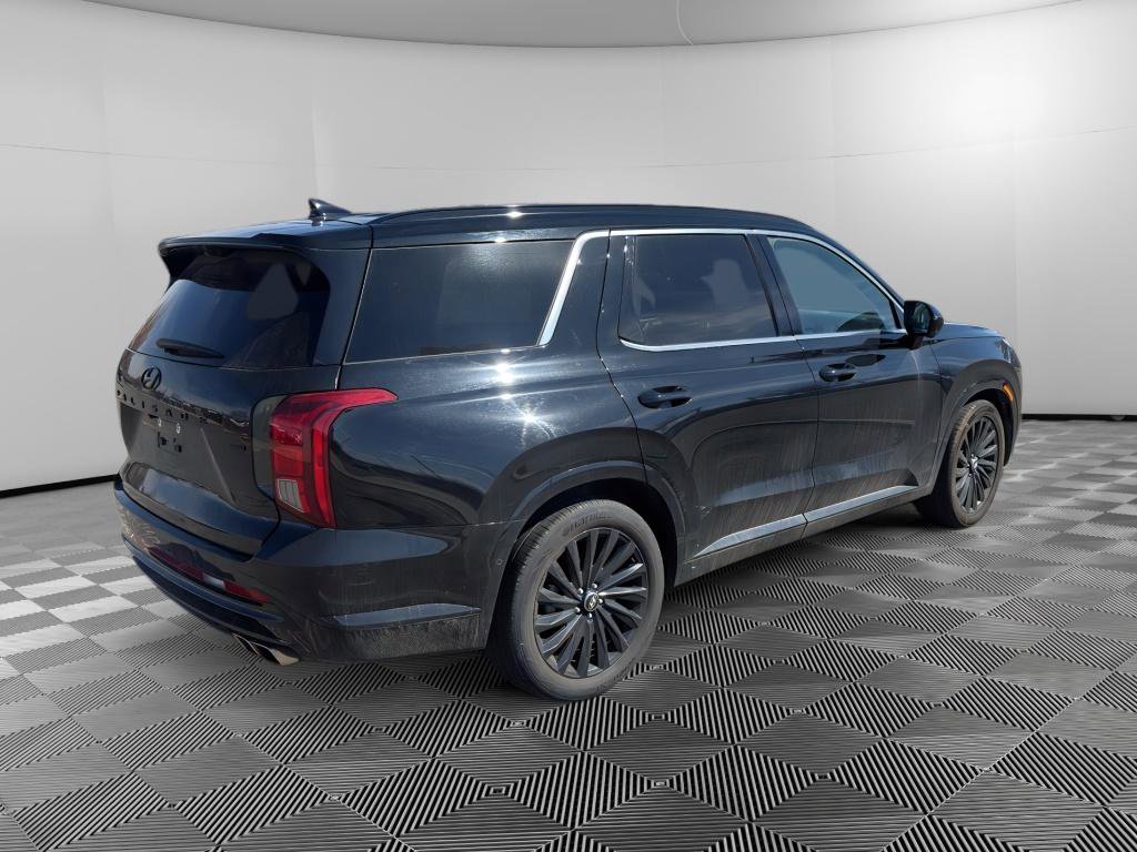 Used 2024 Hyundai Palisade Calligraphy image 7