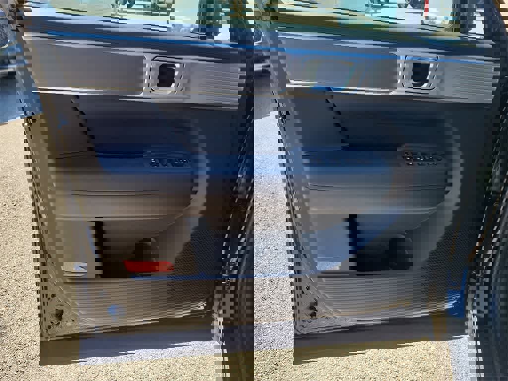 New 2026 Hyundai Santa Fe SE image 18