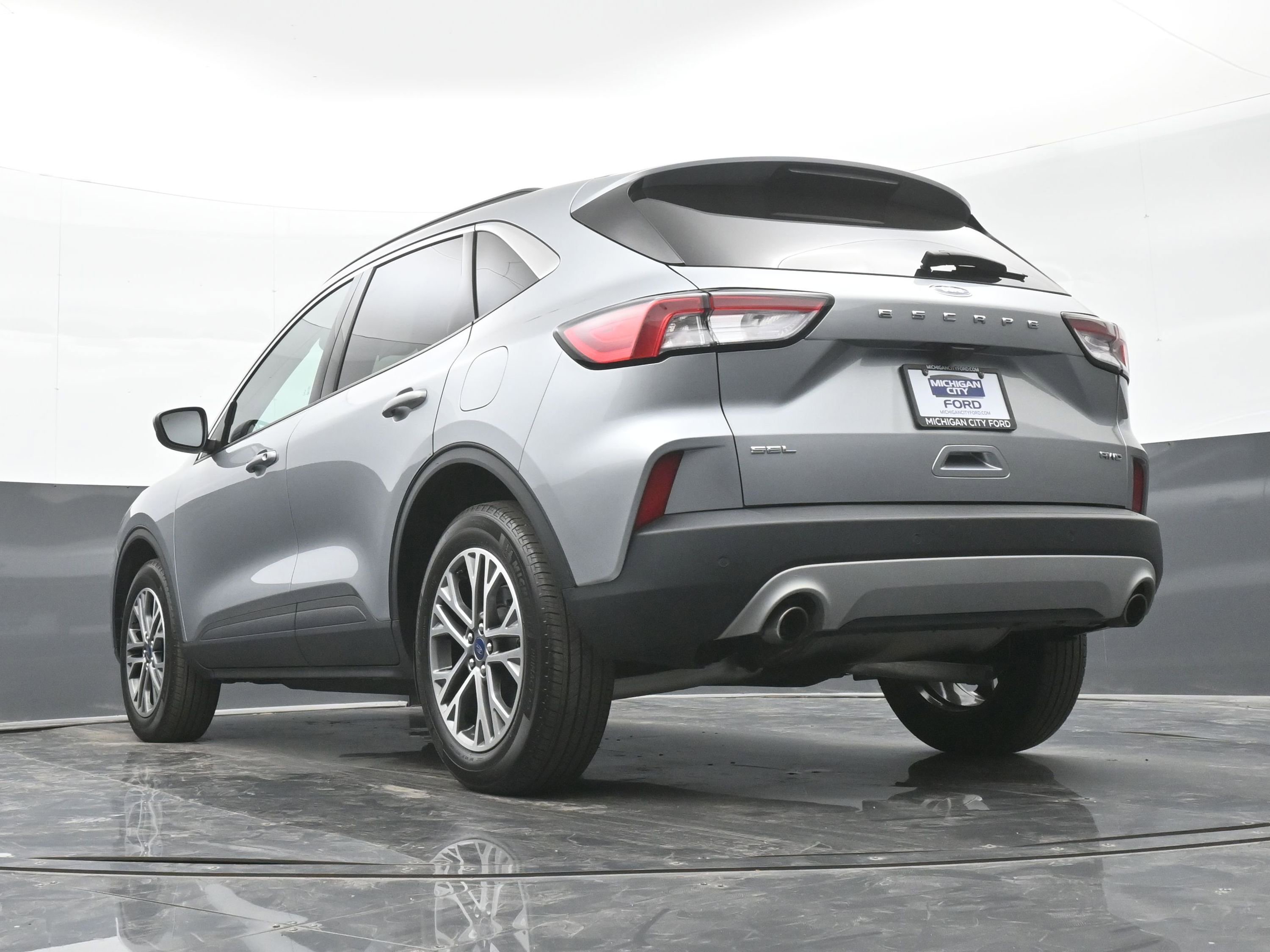 Used 2022 Ford Escape SEL image 42