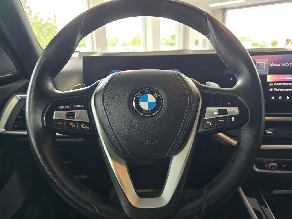 Used 2026 BMW X5 xDrive40i AWD/4WD image 24