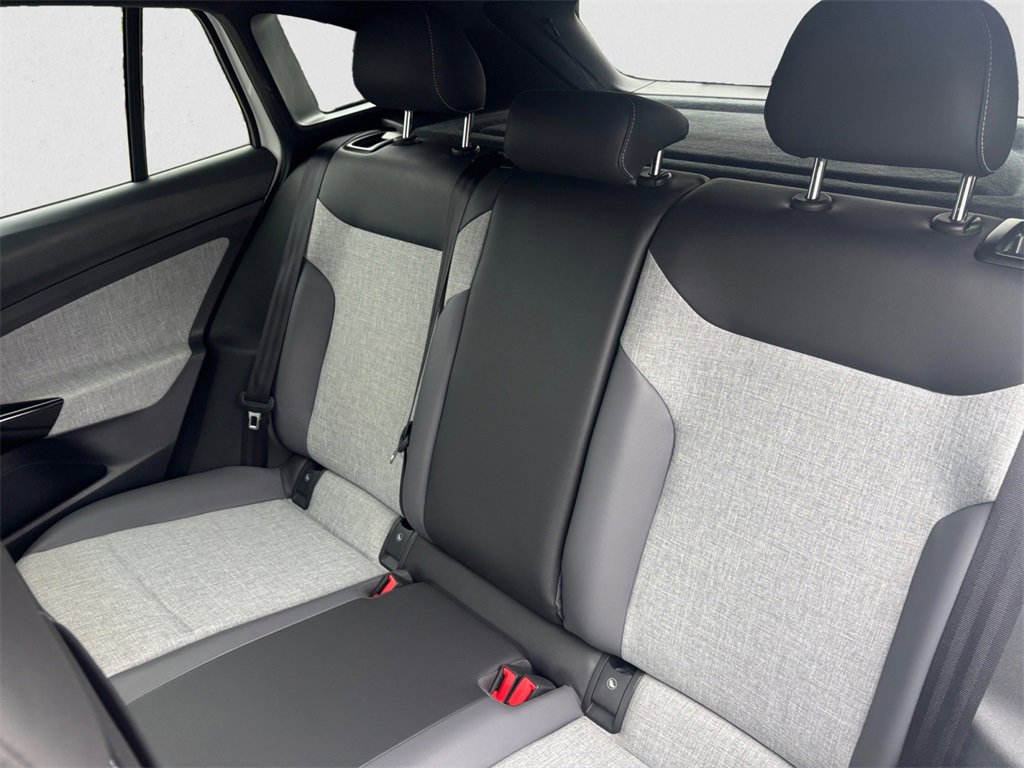 Certified 2024 Volkswagen ID.4 2WD image 13