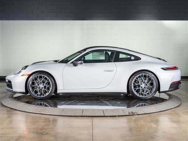 New 2026 Porsche 911 Carrera T RWD image 2