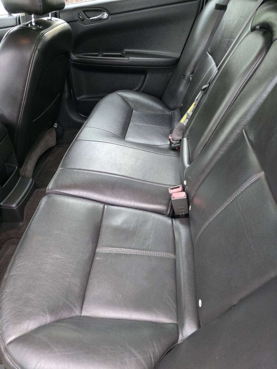 Used 2007 Chevrolet Impala SS w/ Convenience Package FWD image 18