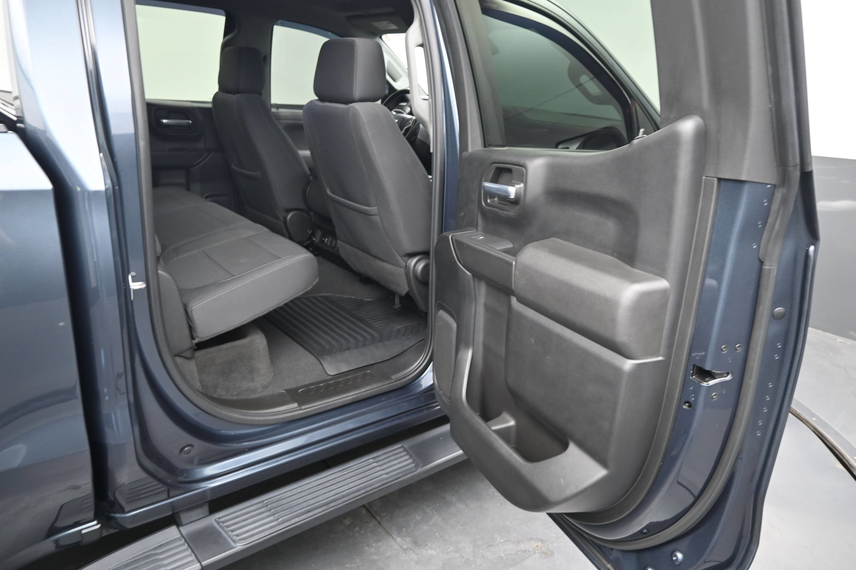 Used 2021 Chevrolet Silverado 1500 LT w/ All Star Edition Plus AWD/4WD image 12