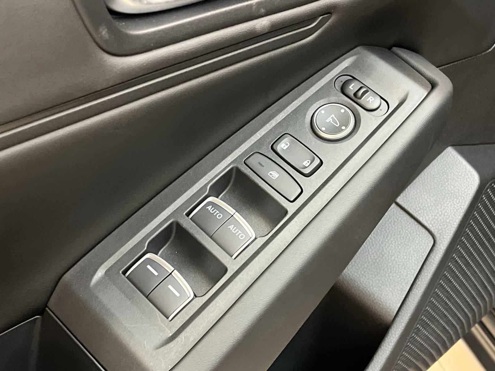 Certified 2025 Honda Accord SE image 17