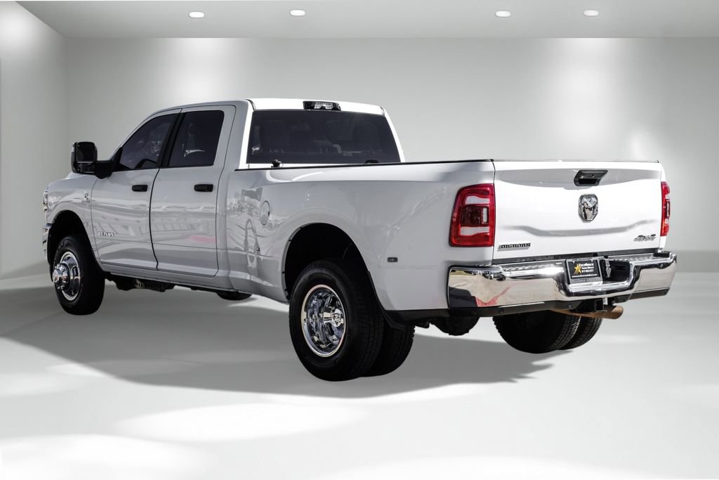 Used 2024 RAM 3500 Big Horn w/ Safety Group AWD/4WD image 8