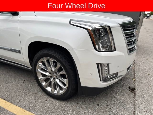 Used 2020 Cadillac Escalade Platinum AWD/4WD image 8