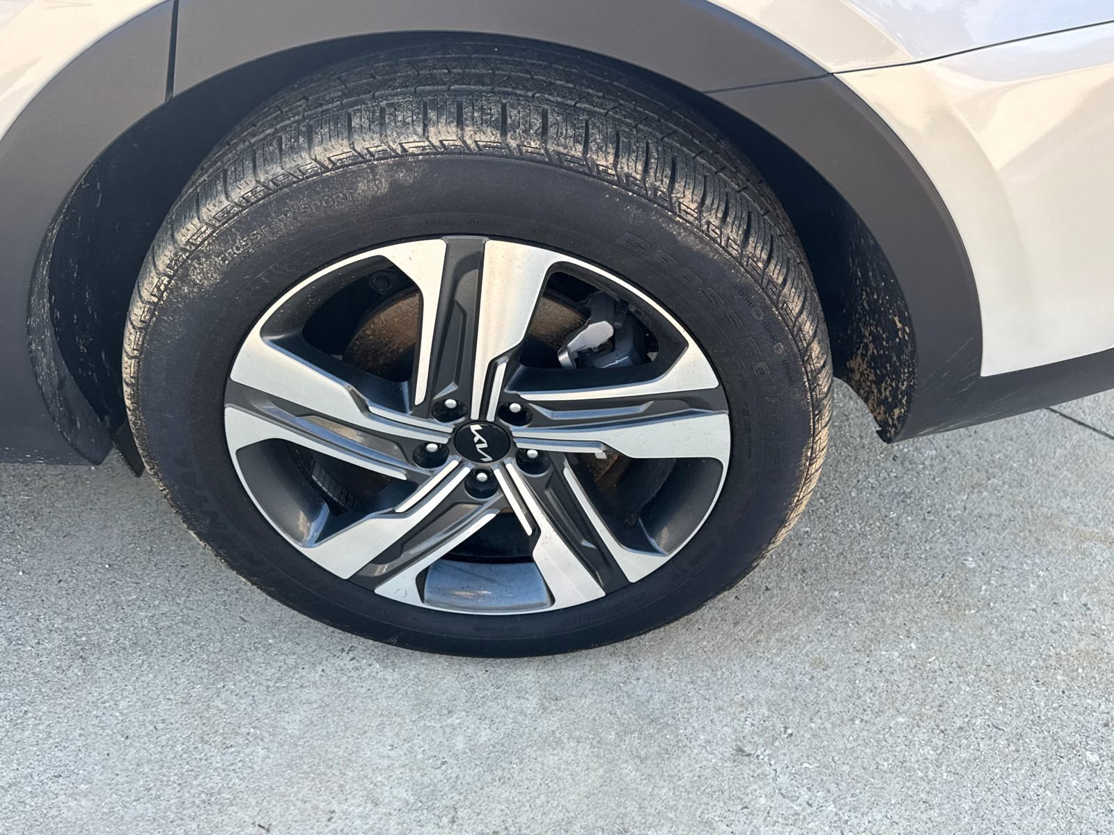 Used 2023 Kia Sorento SX Prestige image 20