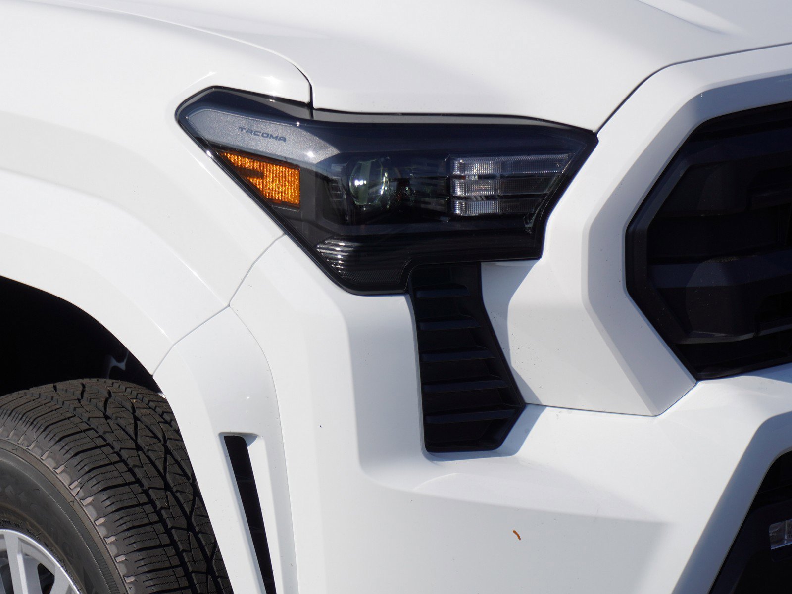 New 2026 Toyota Tacoma SR5 image 3