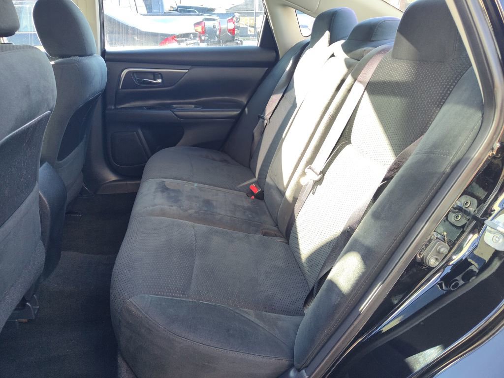 Used 2015 Nissan Altima 2.5 S w/ Special Edition Package FWD image 12