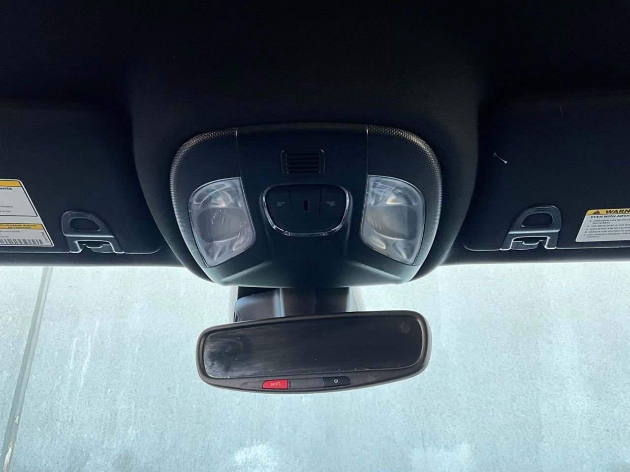 Used 2025 Jeep Compass Trailhawk image 14