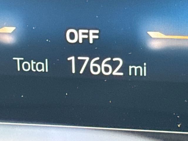 Used 2024 BMW 740i xDrive 740i xDrive image 15