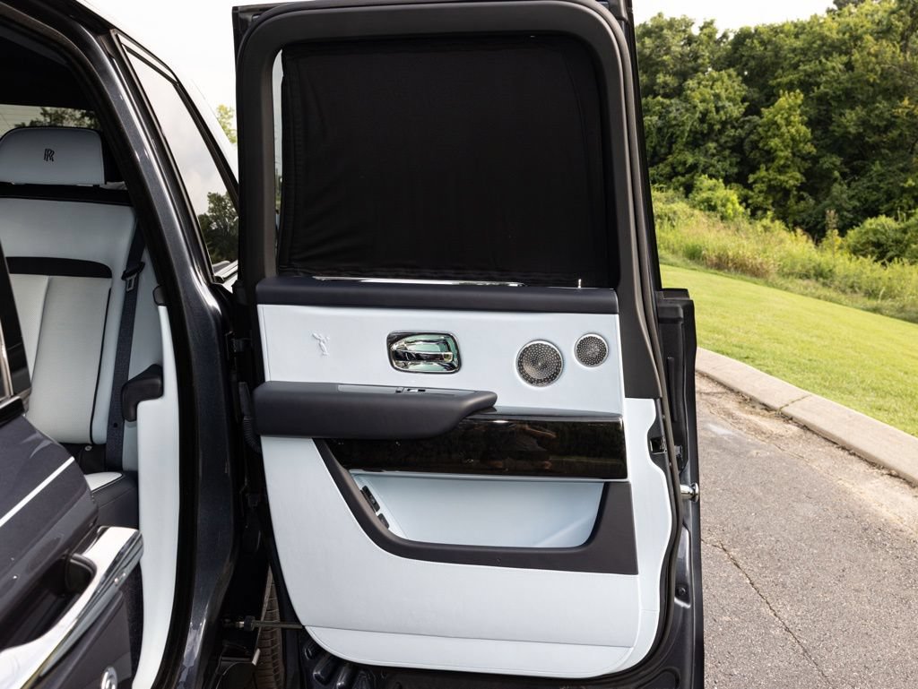 Certified 2022 Rolls-Royce Cullinan w/ Cullinan Package AWD/4WD image 54