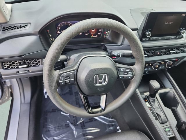 Used 2023 Honda Accord EX image 32