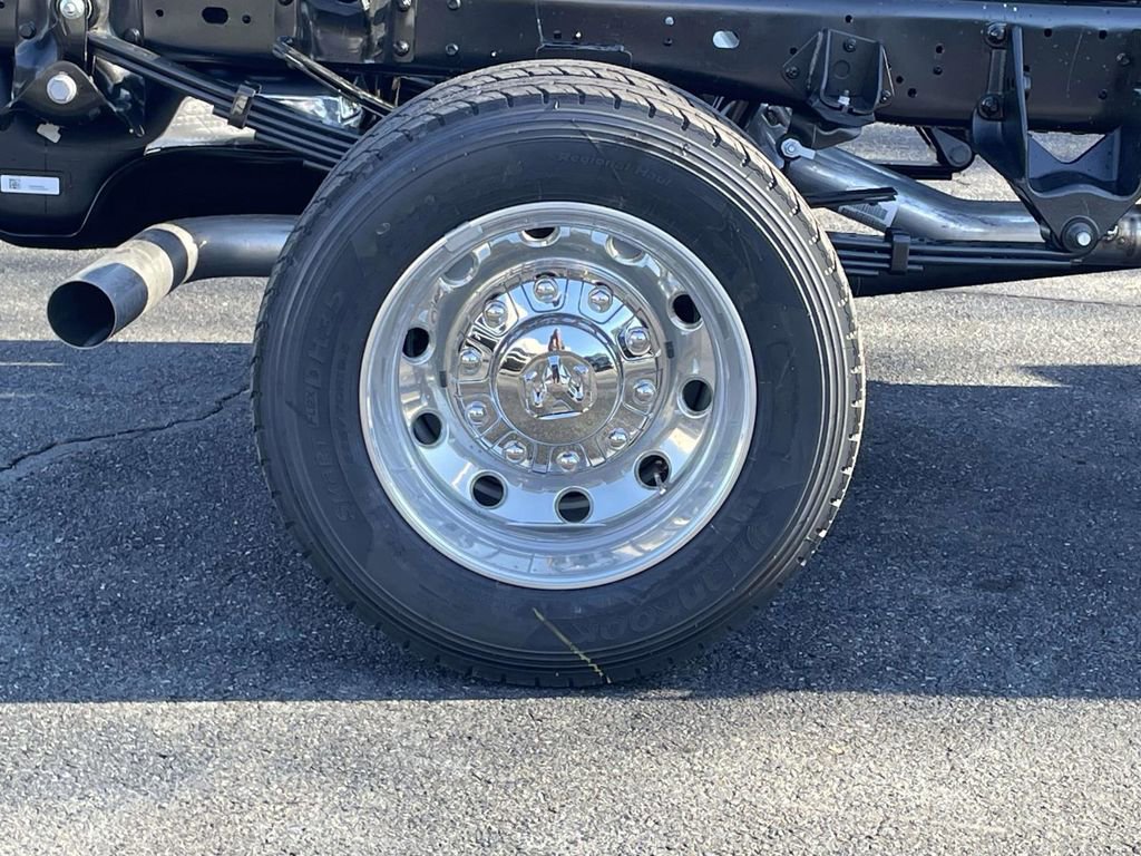 New 2026 RAM 4500 Tradesman w/ Chrome Appearance Group AWD/4WD image 13