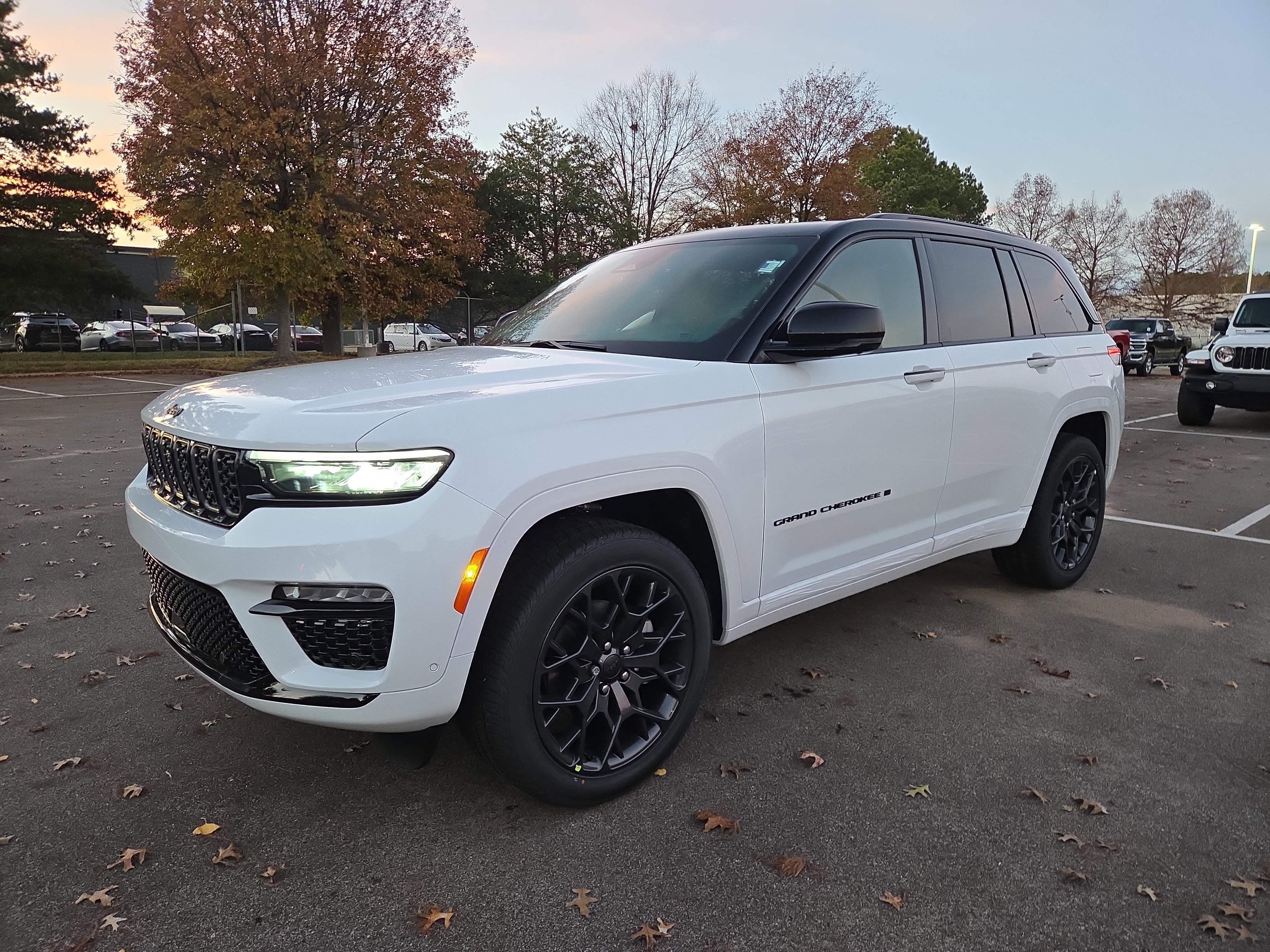 New 2025 Jeep Grand Cherokee Summit w/ Adv Protech Group IV