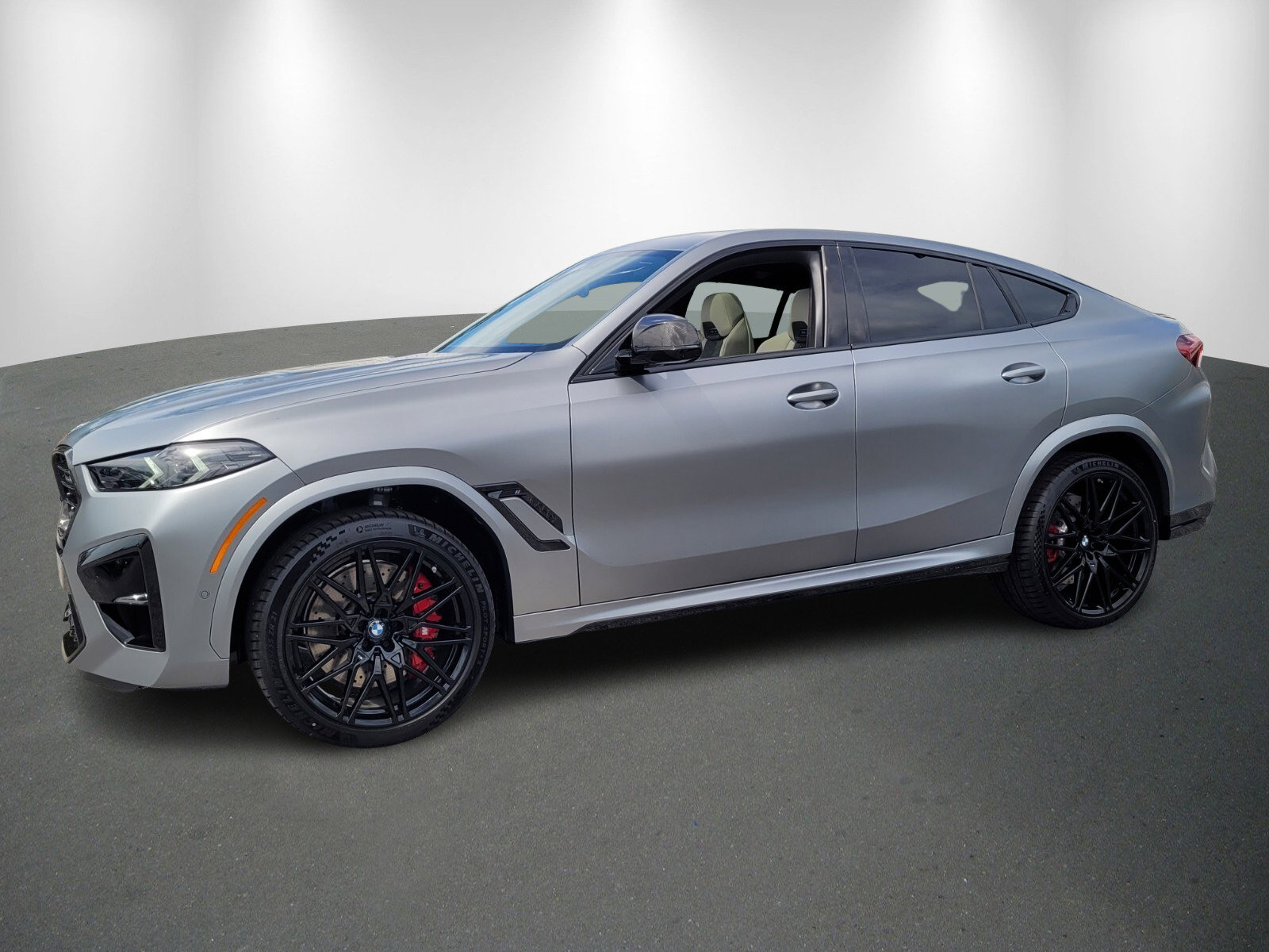 New 2026 BMW X6 M Competition w/ Executive Package image 3