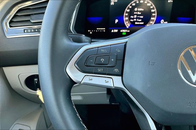 Used 2022 Volkswagen Tiguan SE image 20