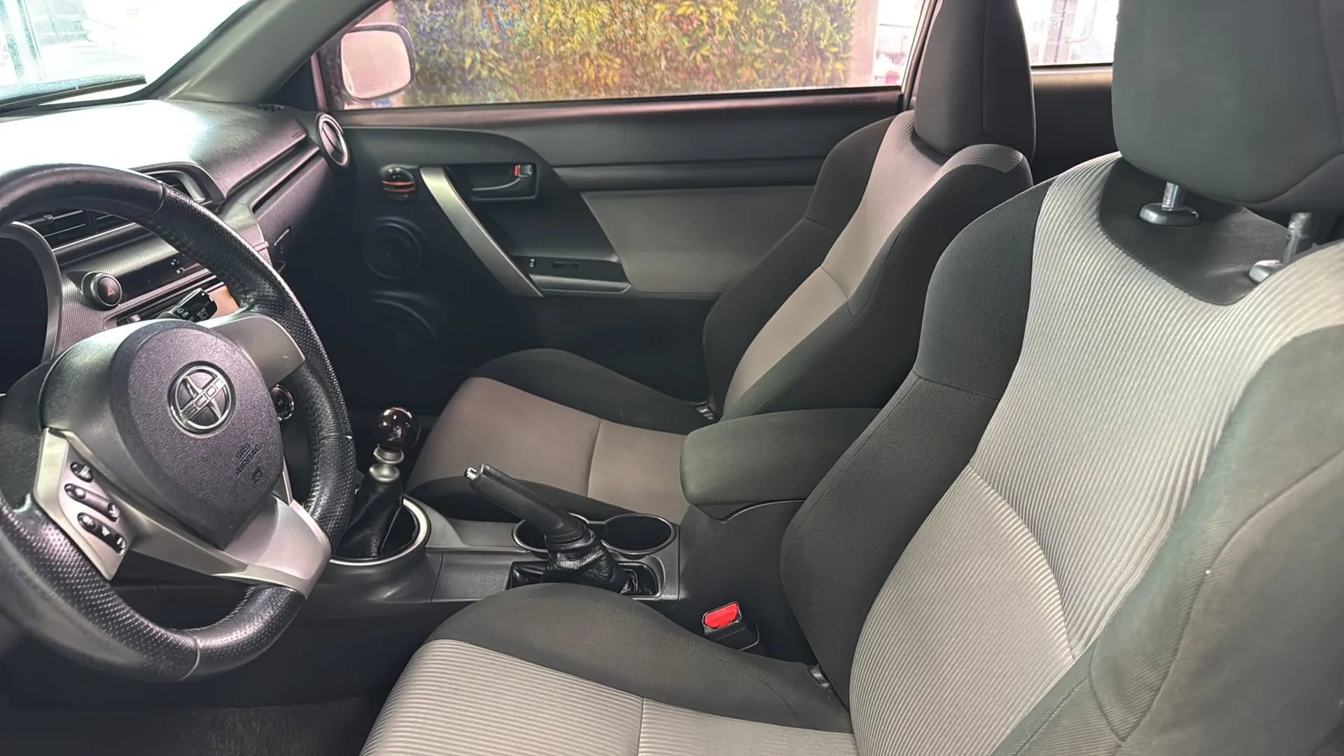 Used 2015 Scion tC FWD image 14