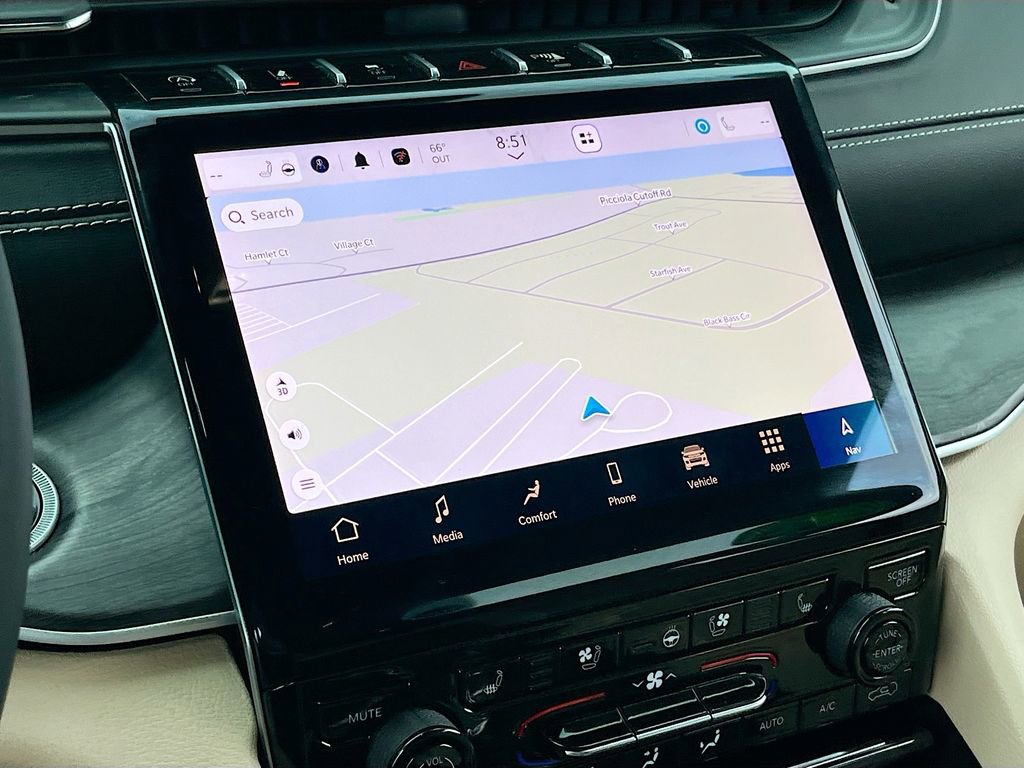 Certified 2025 Jeep Grand Cherokee Limited w/ Luxury Tech Group II image 13