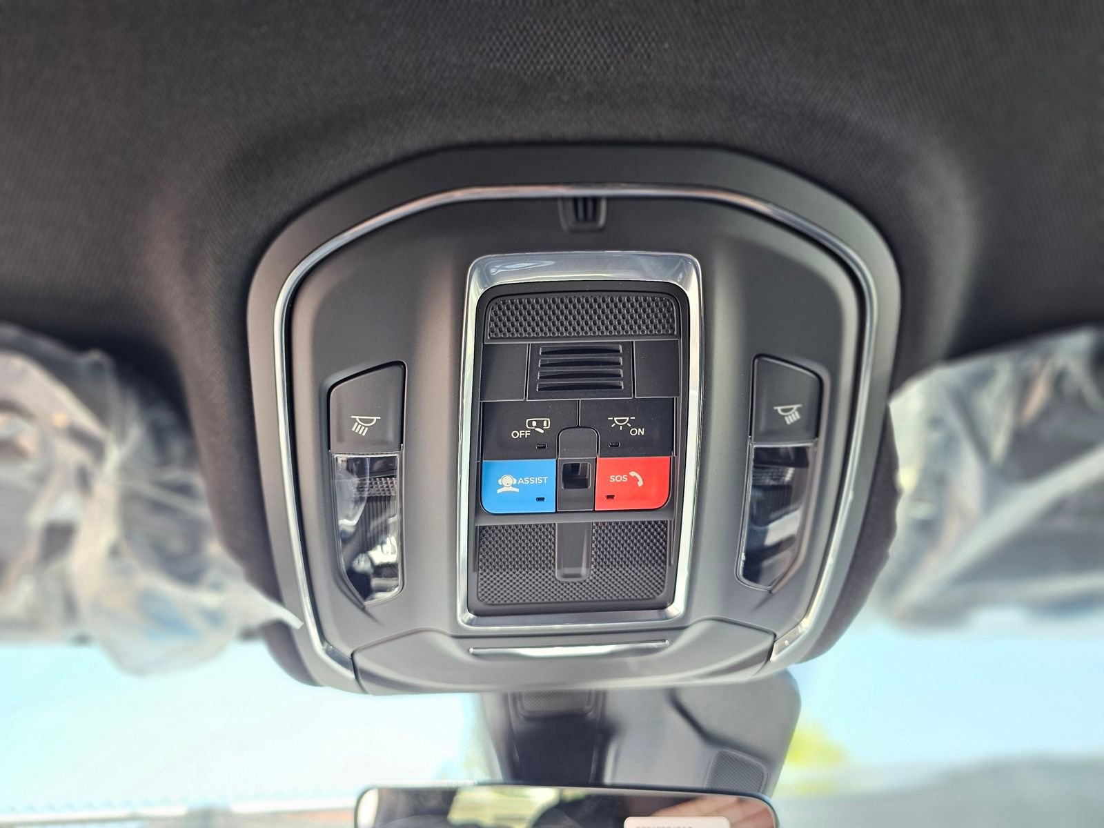 New 2026 Jeep Grand Cherokee Laredo RWD image 18