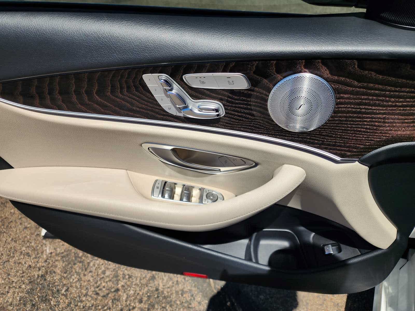 Used 2019 Mercedes-Benz E 300 w/ Premium 1 Package image 17