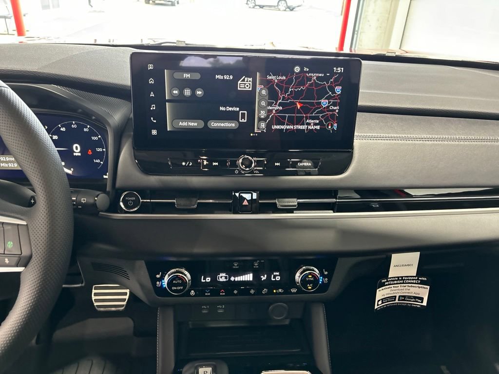 New 2026 Mitsubishi Outlander SEL AWD/4WD image 17