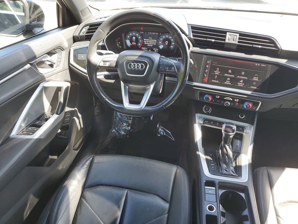 Used 2023 Audi Q3 2.0T Premium image 15