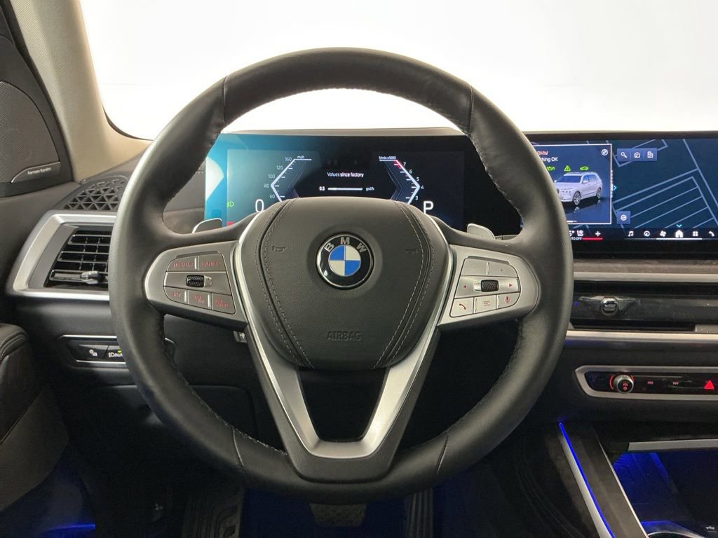Certified 2025 BMW X7 xDrive40i AWD/4WD image 16