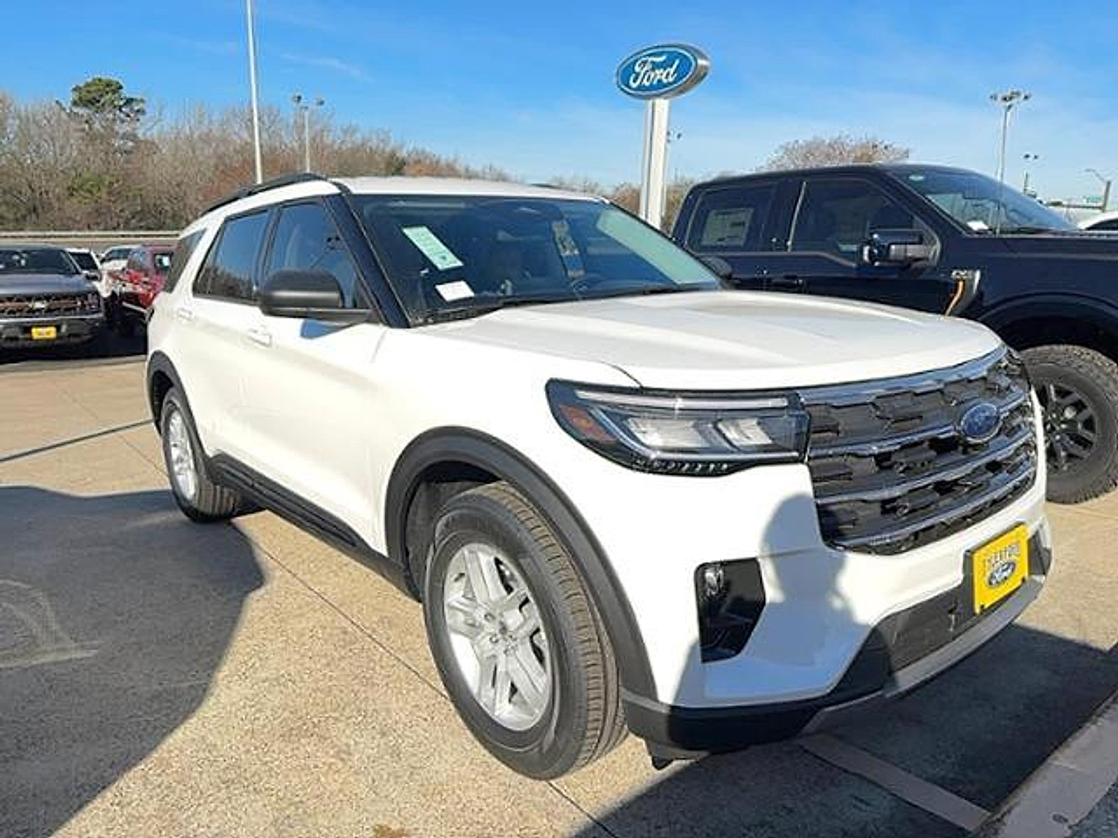New 2026 Ford Explorer Active w/ Active Comfort Package