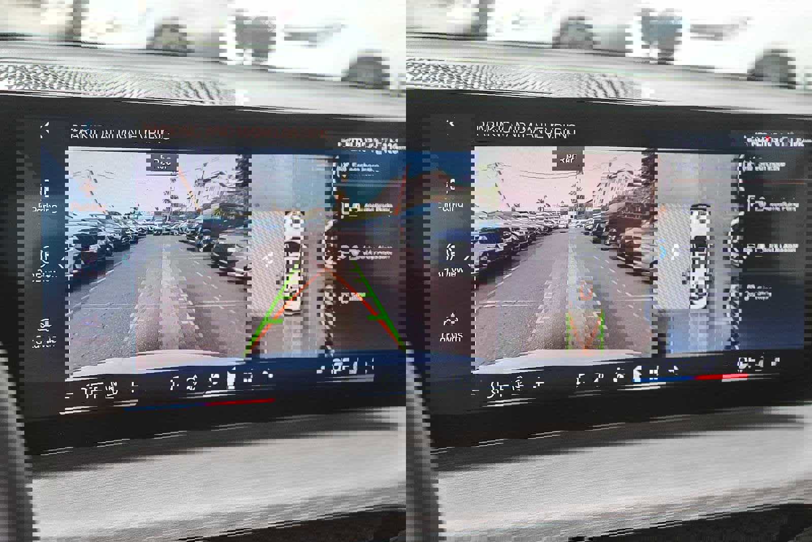 Used 2025 BMW 330i Sedan w/ Premium Package image 23