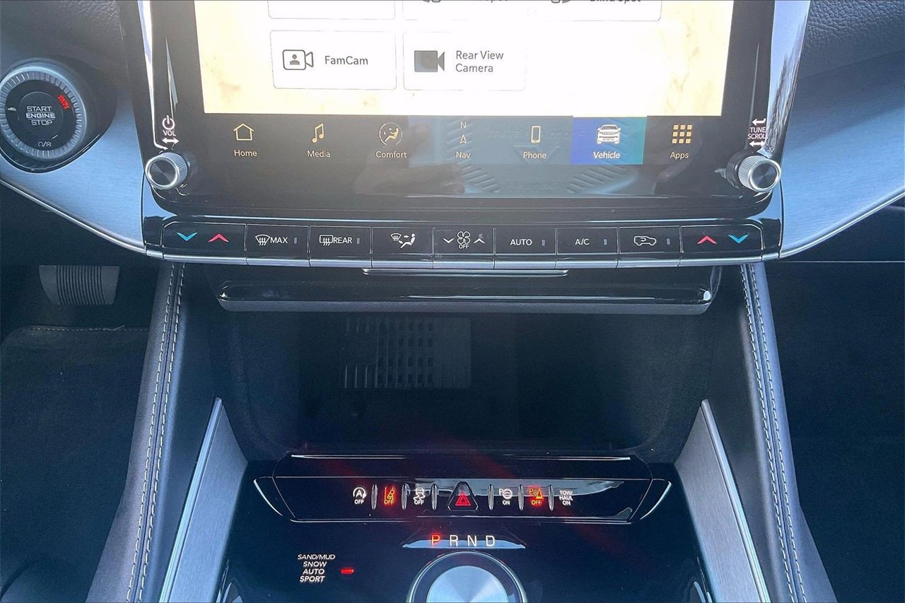 New 2026 Jeep Grand Wagoneer w/ Premium Group I image 19